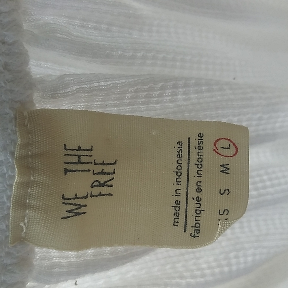 White Ruffled Button-Down Top - Picture 3 of 3
